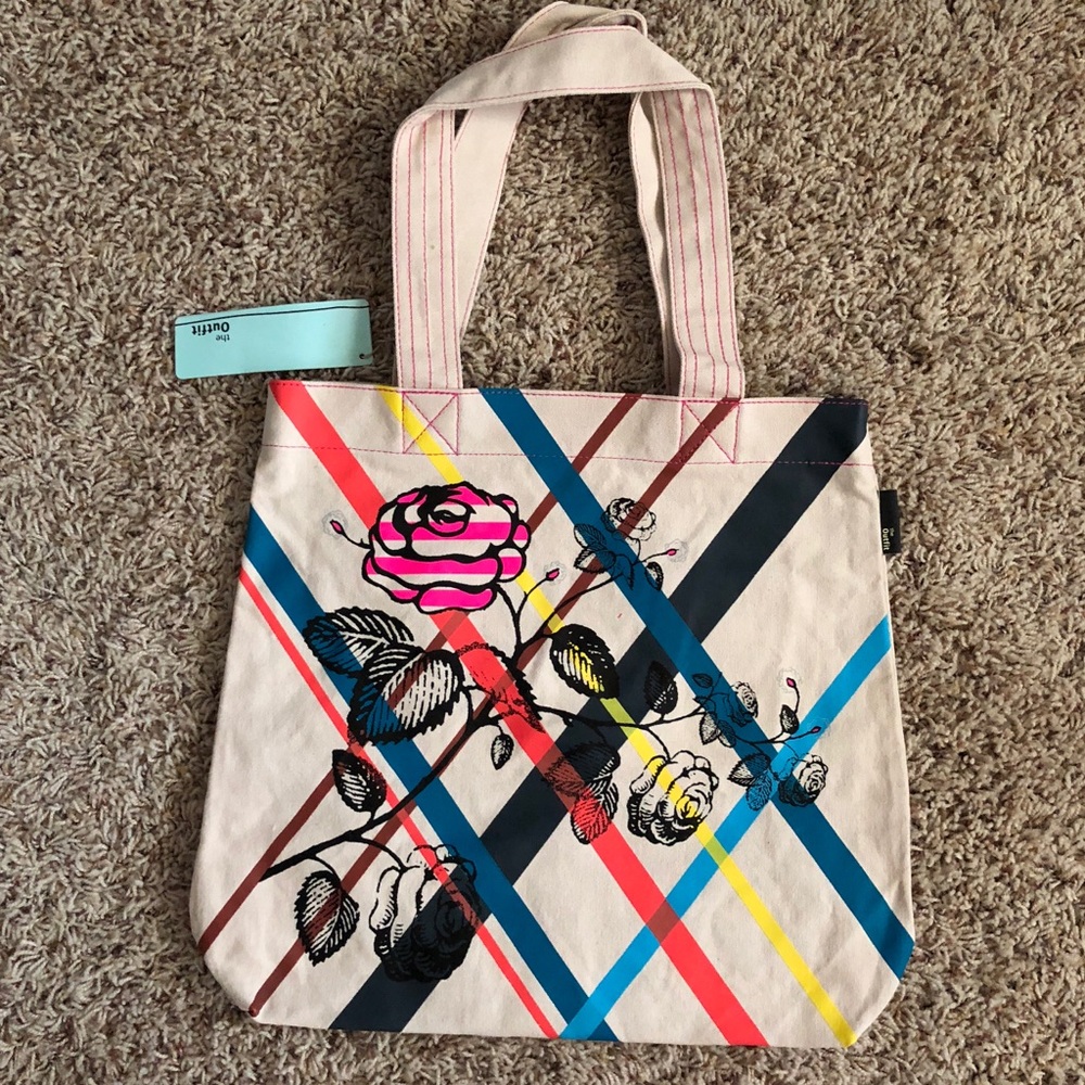 sturdy canvas tote with rose design - Picture 1 of 8